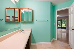 101 Southlake Ct, Niceville, FL 32578 - Photo 33