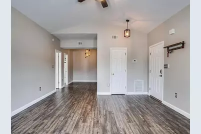 1501 N Partin Drive #260, Niceville, FL 32578 - Photo 3