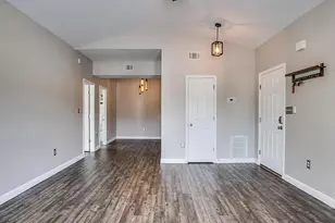 1501 N Partin Dr, Niceville, FL 32578 - Photo 3