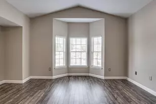 1501 N Partin Dr, Niceville, FL 32578 - Photo 5
