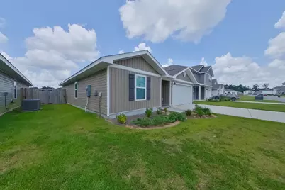 416 Monarch Lane, Pensacola, FL 32503 - Photo 3