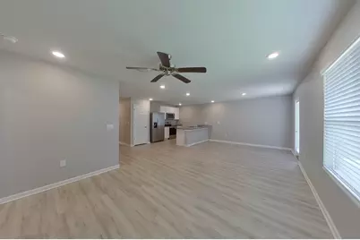 416 Monarch Lane, Pensacola, FL 32503 - Photo 7