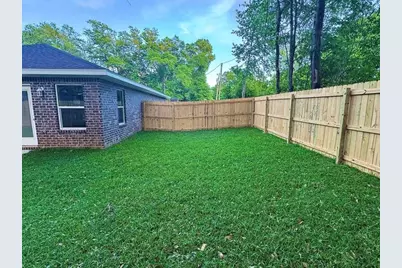 502 E Bowers Avenue, Crestview, FL 32539 - Photo 23