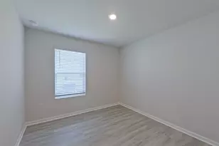 4678 Malay Cir, Pace, FL 32571 - Photo 5