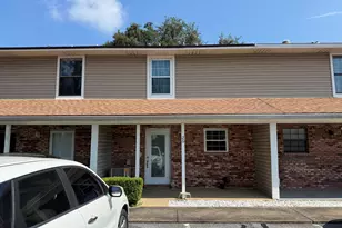 225 Carmel Dr, Fort Walton Beach, FL 32547 - Photo 1