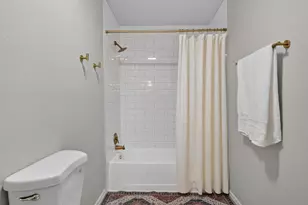 1307 Windward Cir, Niceville, FL 32578 - Photo 35