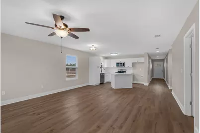 5432 Bayleaf Drive, Crestview, FL 32539 - Photo 9