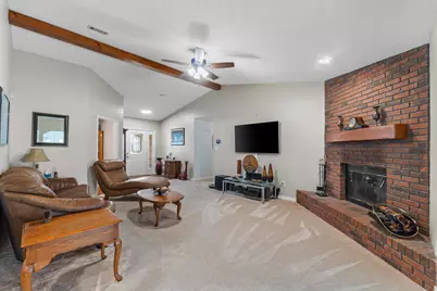 6805 Avenida De Galvez, Navarre, FL 32566 - Photo 9