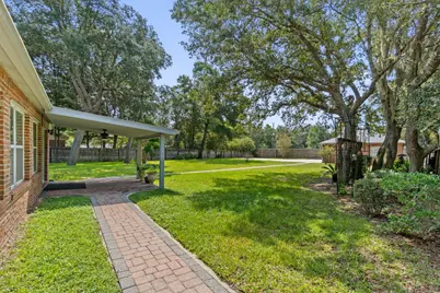 6805 Avenida De Galvez, Navarre, FL 32566 - Photo 37