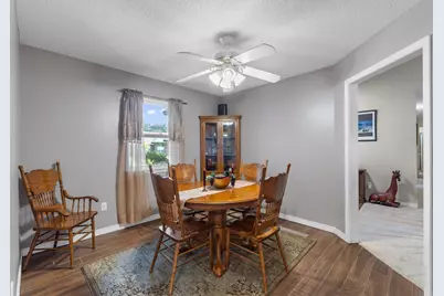 6805 Avenida De Galvez, Navarre, FL 32566 - Photo 21