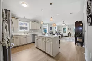 5519 Sea Spray Ct, Gulf Breeze, FL 32563 - Photo 13