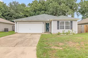 5459 Cherub Cir, Milton, FL 32583 - Photo 1