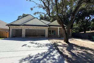 1617 Moore St, Niceville, FL 32578 - Photo 3