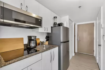 1200 Brickell Bay Drive #2510, Miami, FL 00N/A - Photo 5