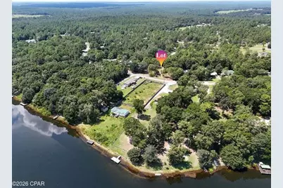 208 Kings Lake Boulevard, Defuniak Springs, FL 32433 - Photo 9