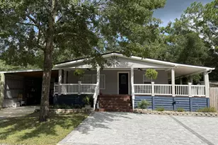 927 Black Creek Blvd, Freeport, FL 32439 - Photo 1