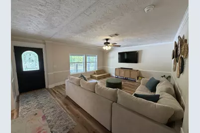 927 Black Creek Boulevard, Freeport, FL 32439 - Photo 3