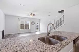 303 Keswick Ln, Crestview, FL 32536 - Photo 5