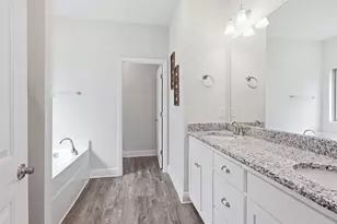 303 Keswick Ln, Crestview, FL 32536 - Photo 19