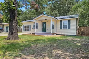 962 N Lloyd St, Crestview, FL 32536 - Photo 1