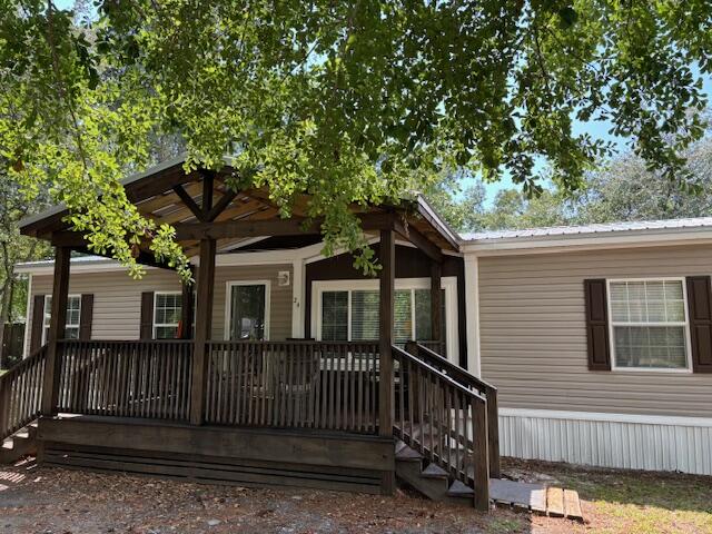 24 Palmetto Ave main architectural view