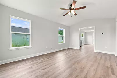 5429 Bayleaf Drive, Crestview, FL 32539 - Photo 5
