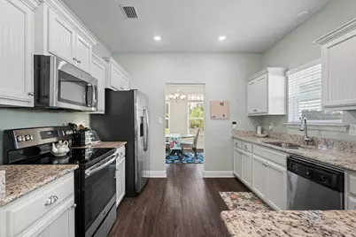802 W Wright Street, Pensacola, FL 32501 - Photo 13
