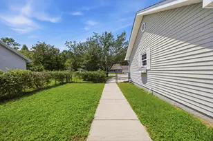 220 W Walker Circle, Crestview, FL 32539 - Photo 47