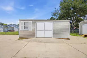 220 W Walker Circle, Crestview, FL 32539 - Photo 63