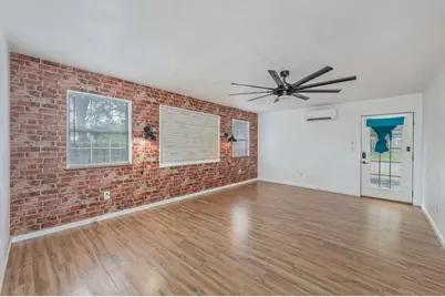 271 Bracewell Street, Crestview, FL 32536 - Photo 23