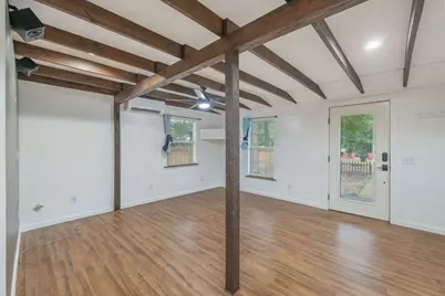 271 Bracewell Street, Crestview, FL 32536 - Photo 9
