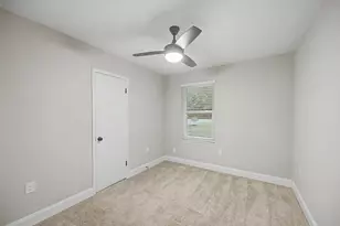 2317 Lewis St, Crestview, FL 32536 - Photo 21