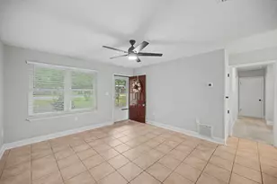2317 Lewis St, Crestview, FL 32536 - Photo 5