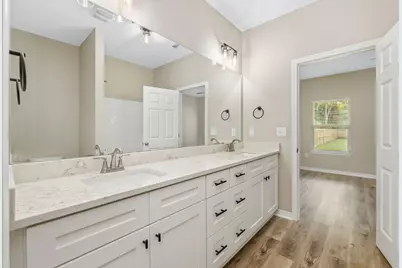 607 Amos Street, Crestview, FL 32539 - Photo 7