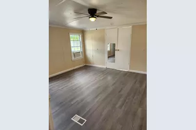 221 Leonardo Lane, Defuniak Springs, FL 32433 - Photo 11
