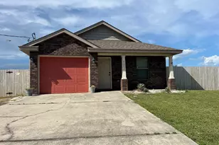 4852 Martina Way, Gulf Breeze, FL 32563 - Photo 1