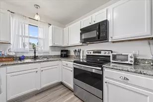 4852 Martina Way, Gulf Breeze, FL 32563 - Photo 17