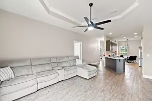 659 Teal St, Crestview, FL 32539 - Photo 7