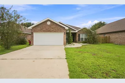 659 Teal Street, Crestview, FL 32539 - Photo 3
