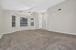 5327 Whitney Ct, Crestview, FL 32536 - Photo 9