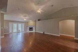 7303 Frankfort St, Navarre, FL 32566 - Photo 11