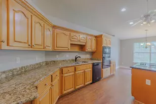 7303 Frankfort St, Navarre, FL 32566 - Photo 7