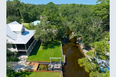 400 Pitts Bayshore Drive, Freeport, FL 32439 - Photo 3