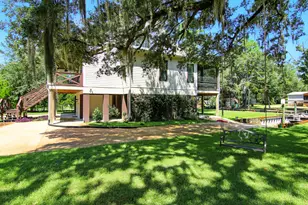 400 Pitts Bayshore Dr, Freeport, FL 32439 - Photo 53