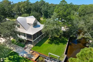 400 Pitts Bayshore Dr, Freeport, FL 32439 - Photo 65
