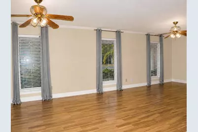 240 NE Yacht Club Drive, Fort Walton Beach, FL 32548 - Photo 15