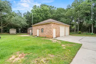 5740 Country Squire Dr, Milton, FL 32570 - Photo 49