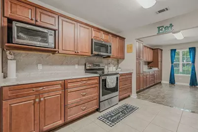 5740 Country Squire Drive, Milton, FL 32570 - Photo 17