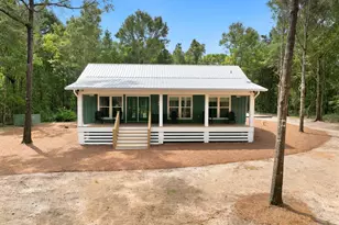 622 Martin Rd, Defuniak Springs, FL 32433 - Photo 5