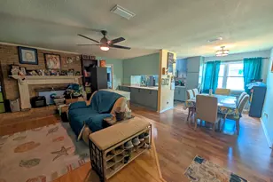 1121 37th St, Niceville, FL 32578 - Photo 7